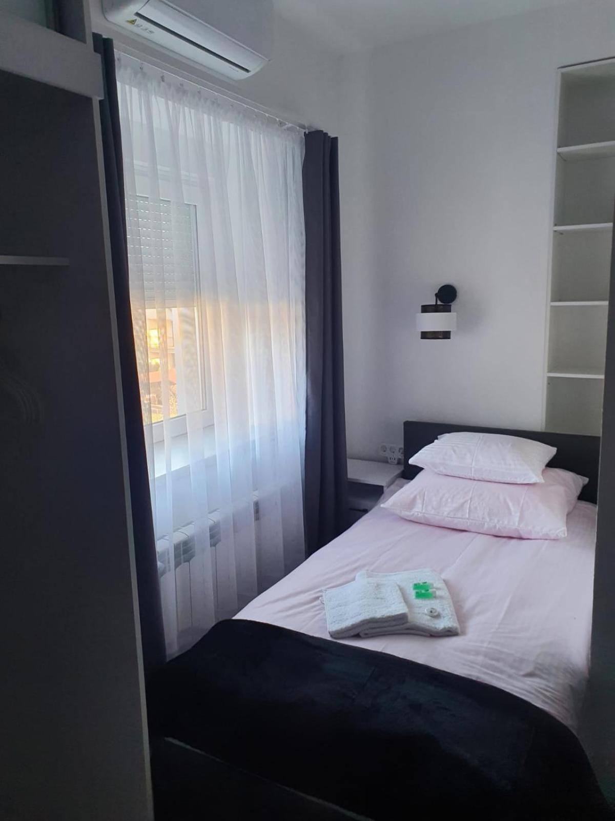 Comfort Stay, Ev, Parking Boleslawiec  Exterior photo